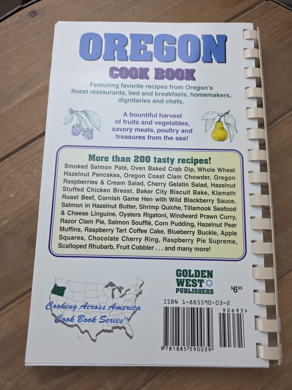 Oregon Cook Book - Blue Scenic Cover - Picture 3 of 10